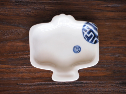 豆皿 小槌 染付丸紋 /小皿 豆皿 吉祥紋古典絵変り/九谷焼 和陶房 /幅8×奥7.8×高1.2cm