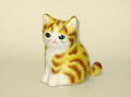 九谷焼 3号おすまし猫　黄釉（平三作）