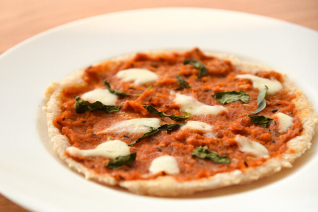 15種スパイスで作るカレーピッツァ