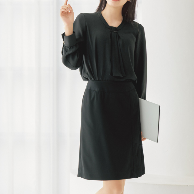 プルオーバーブラウス 事務服 制服 オフィスウエア ブラック