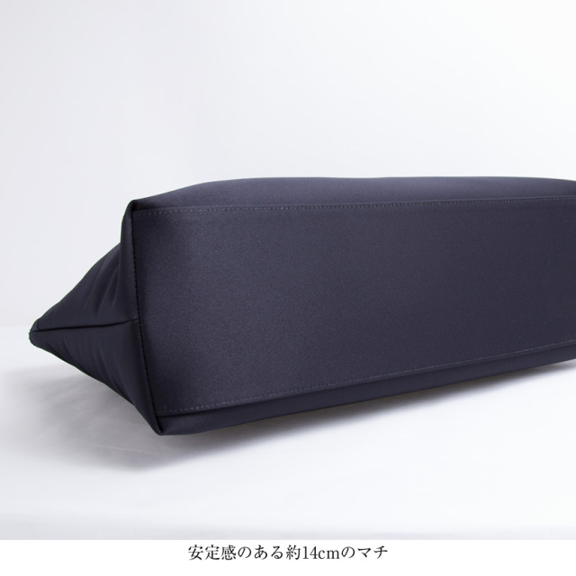 使用感はありますがよろしくお願いします。箱や袋は全て付いています。 スマートオフィス】耐水メールバッグA4 マチ有り 青 MPO-A4B-D マグ