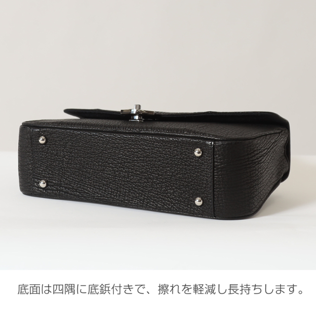 新品未使用 黒ミャクミャク ブラック　座り2個 ミスキョウコ]ふわふわハイカットブーツ 4E 105711 ブラック