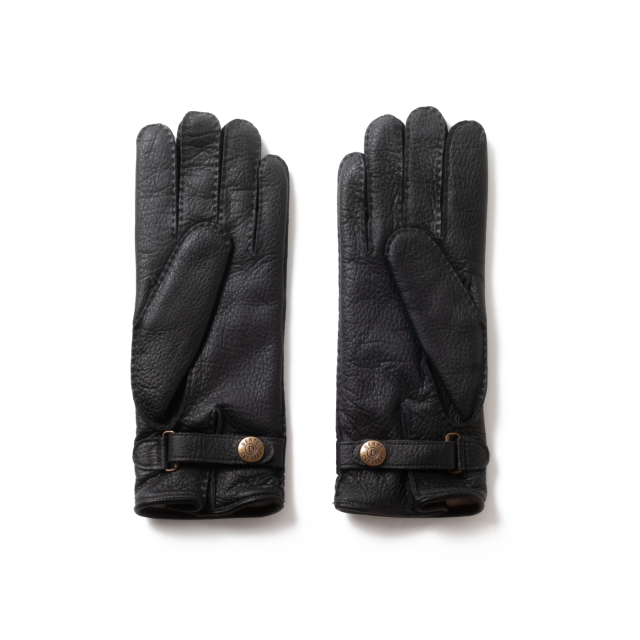 17_1117black2.png