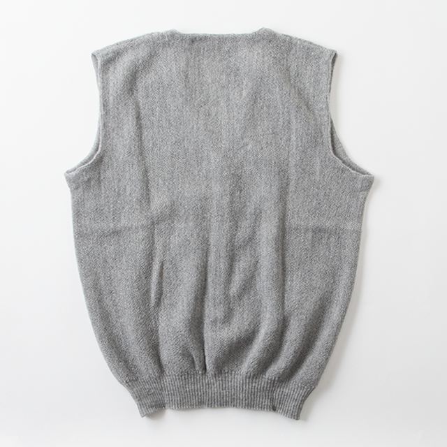 c214012_vest_114_2.png