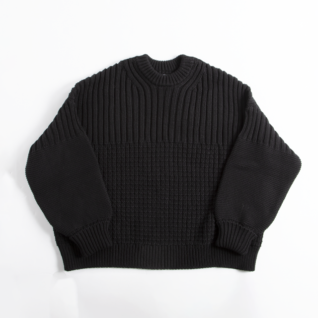 delclasweater_black_1.png