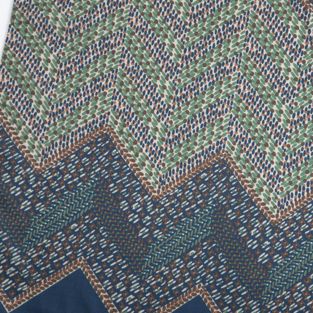 jf034416_col4_3.png