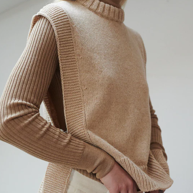 kalvosvest_sand_fit_1.png