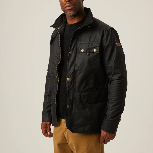 mj106_black_fit_1.png