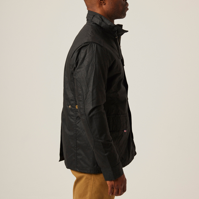 mj106_black_fit_2.png