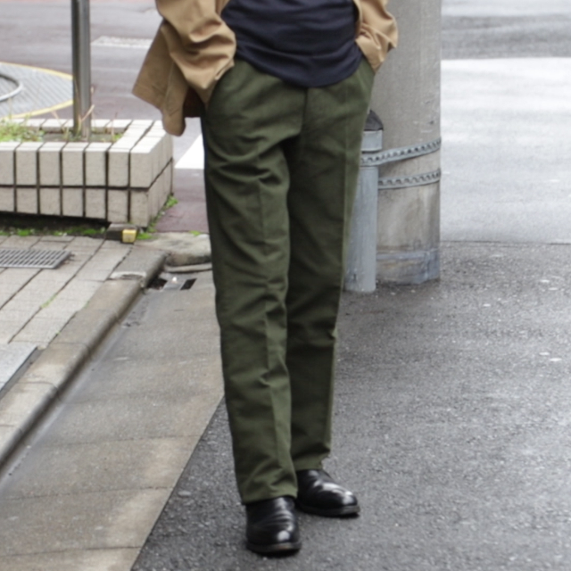 moleskin_olivegreen_fit1.png