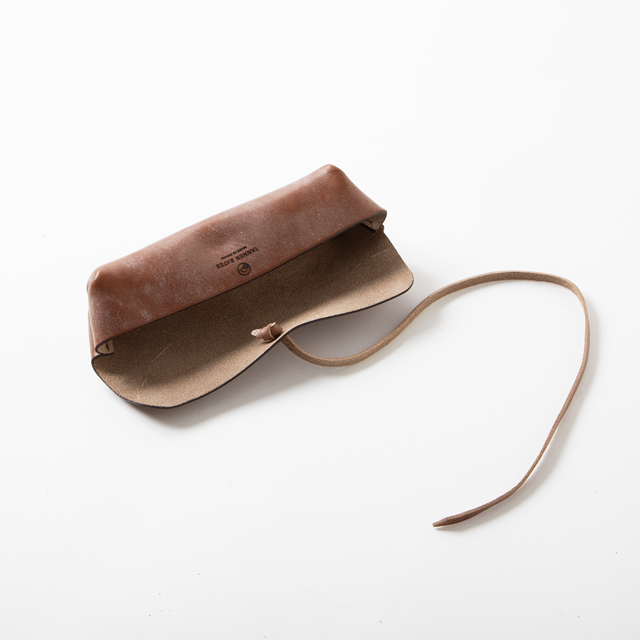 pencase_ob_brown_3.png