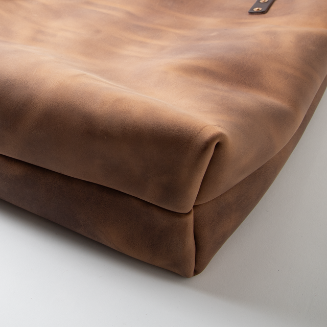 vixentotebag_browngold_5.png