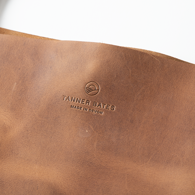 vixentotebag_browngold_6.png