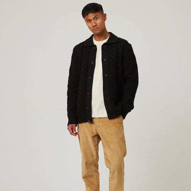 wc52021_black_fit_1.png