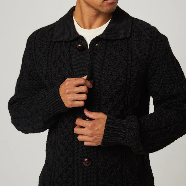 wc52021_black_fit_2.png
