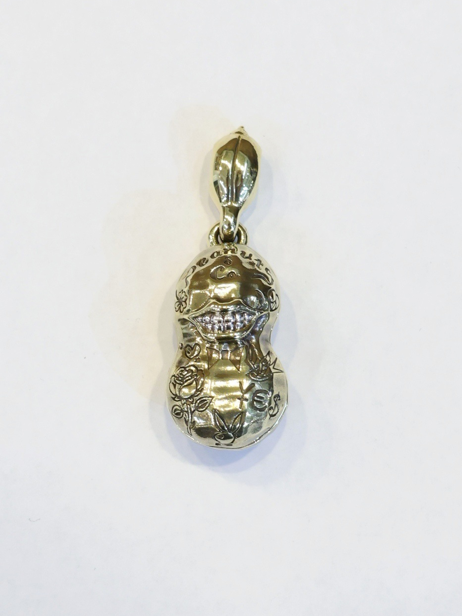 Peanuts&Co　「NORMAL TATTOO PEANUTS SLIDE L BRASS × SILVER」　BRASS製 ペンダントトップ