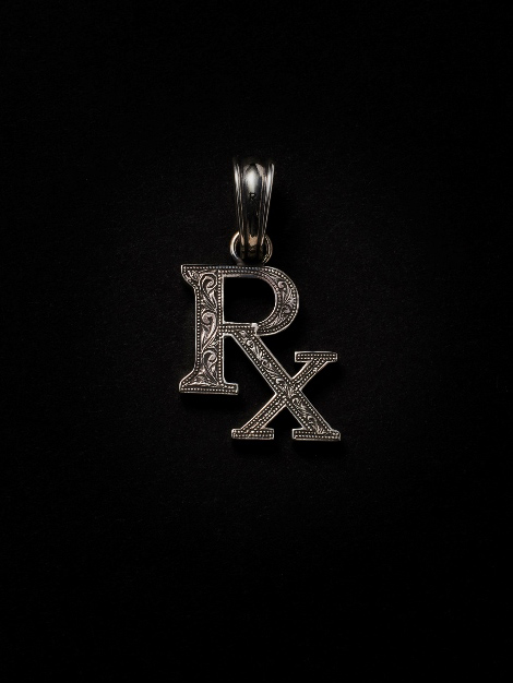 ANTIDOTE BUYERS CLUB　　「Engraved RX Pendant」　　SILVER950製 ペンダントトップ