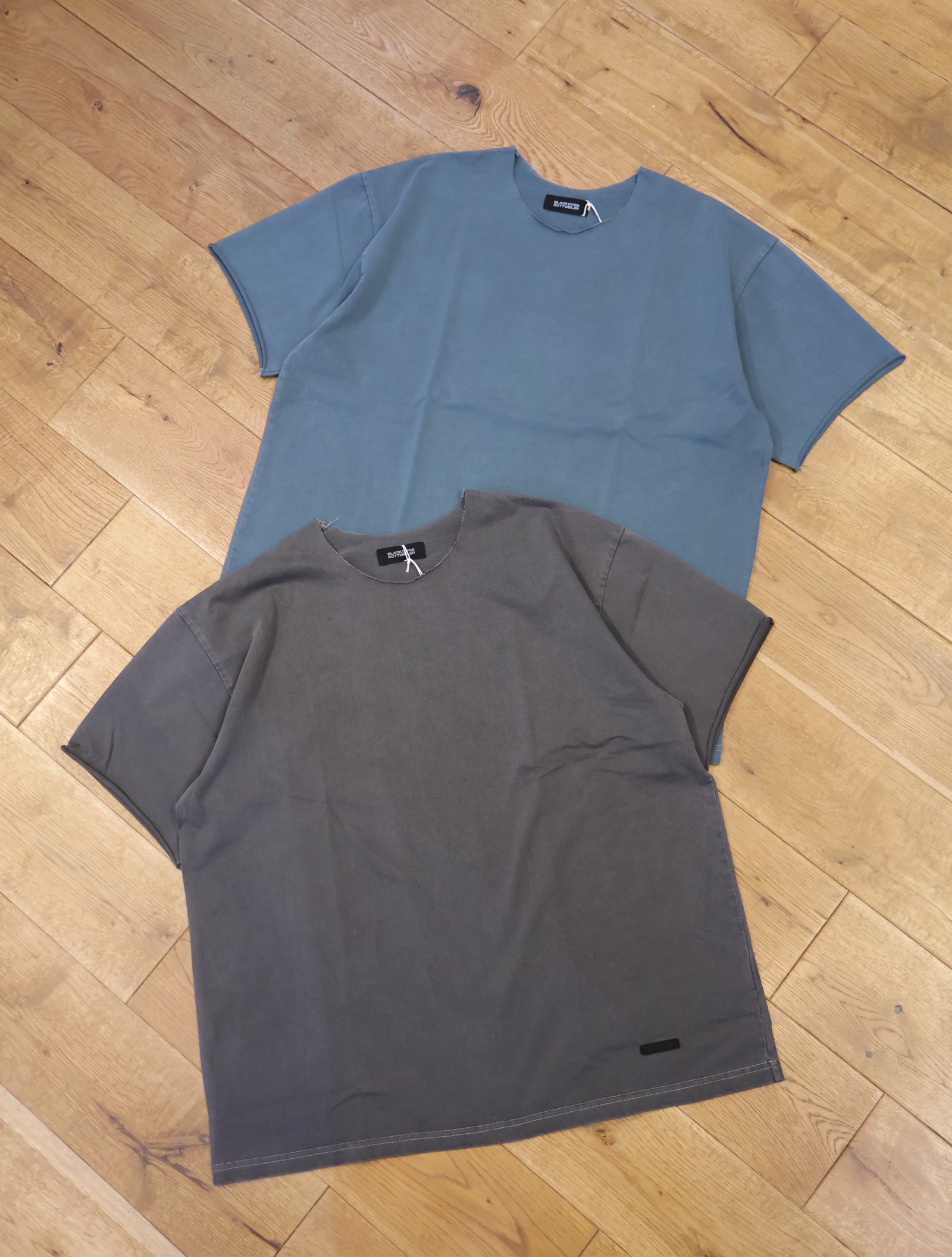 ROTTWEILER　　　「PIGMENT CUT OFF TEE」 　ピグメント カットオフティーシャツ