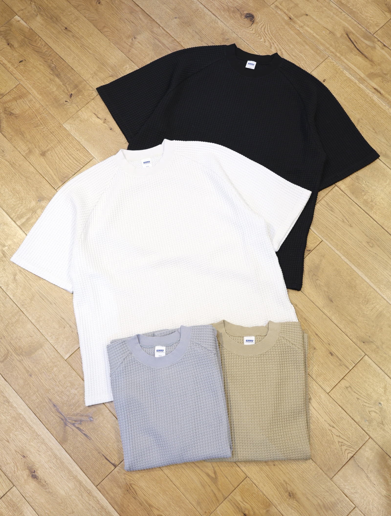 RADIALL　　「BIG WAFFLE - CREW NECK T-SHIRT S/S」　 ビッグワッフル ラグランティーシャツ