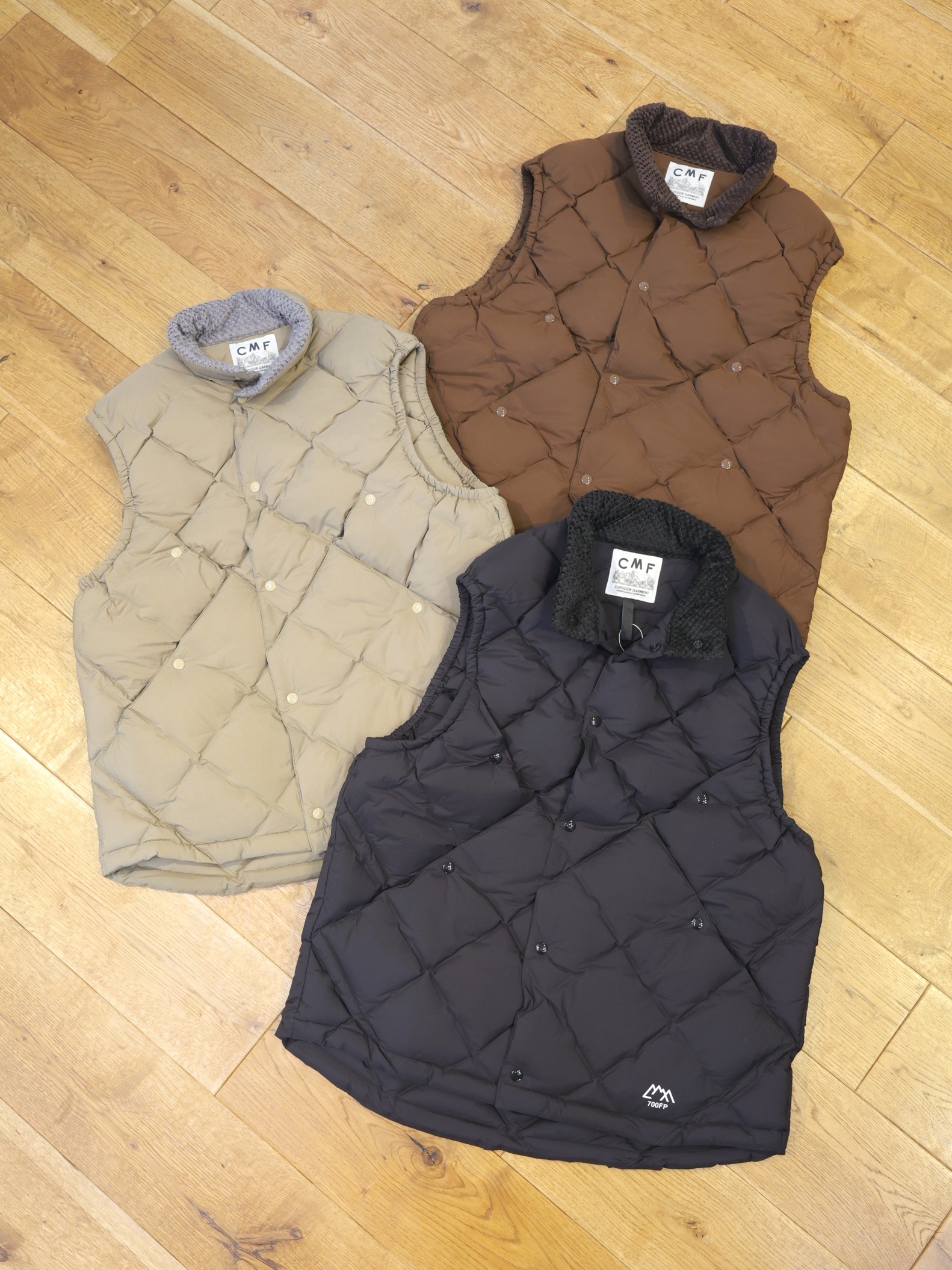 CMF OUTDOOR GARMENT　「CMF WOVEN DOWN VEST」　ダウンベスト