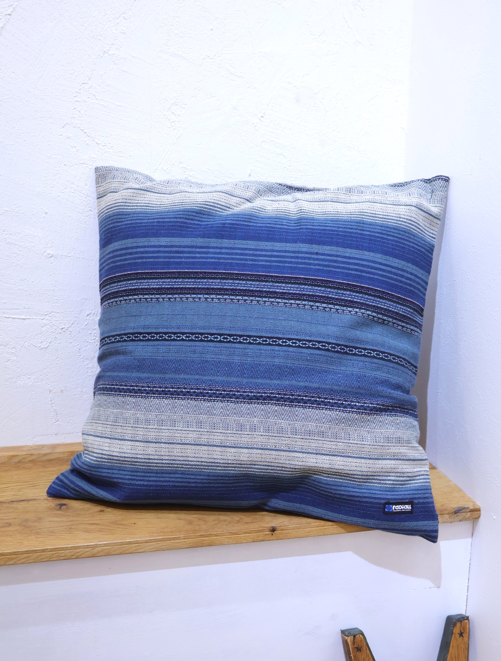 RADIALL 　「EL CAMINO - CUSHION」　　クッション
