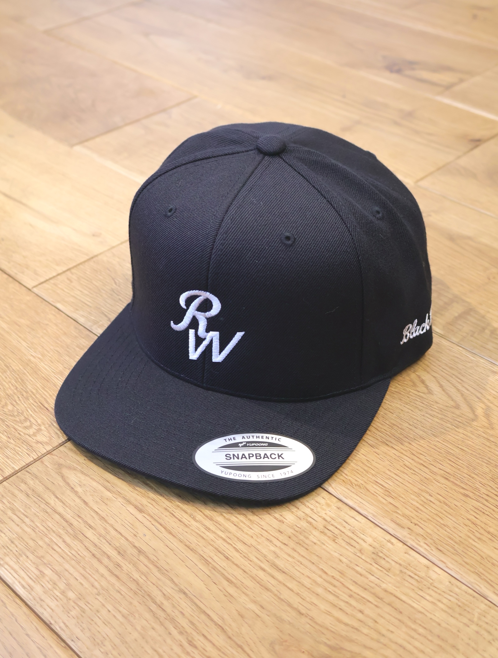 ROTTWEILER　　　「RW CAP」 　スナップバックキャップ