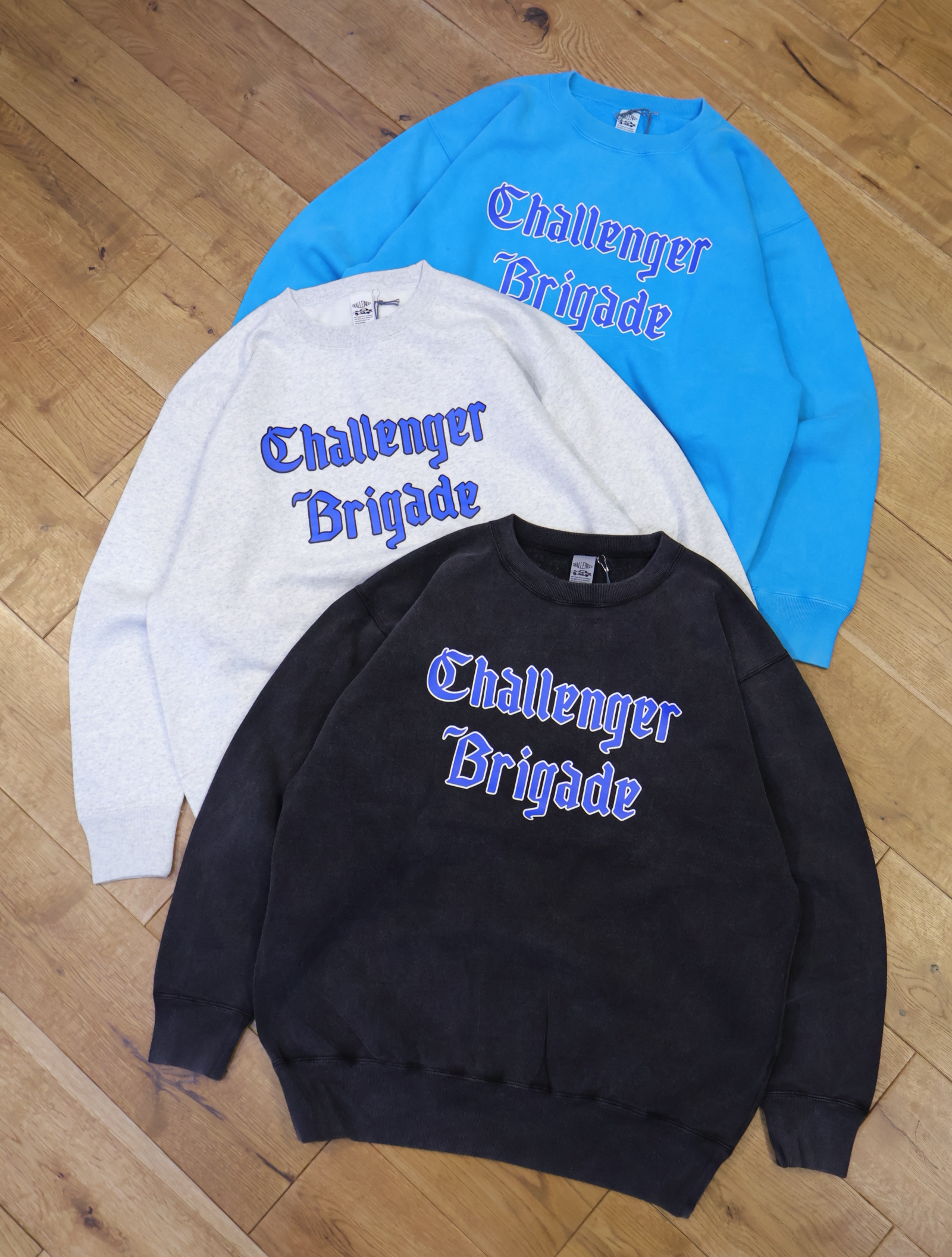 CHALLENGER  　「CLASSIC LOGO C/N SWEAT」　クルーネックスウェット