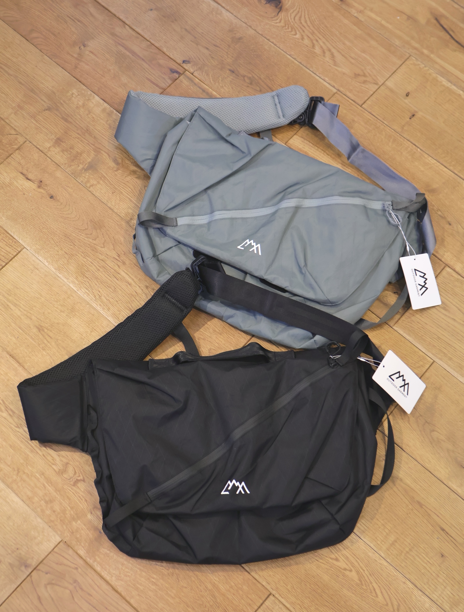 CMF OUTDOOR GARMENT　「MESSENGER BAG X-PAC」　メッセンジャーバッグ