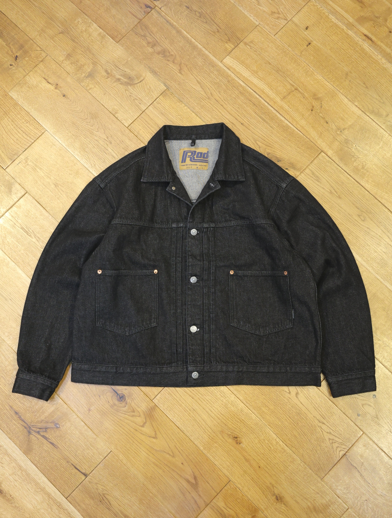 RADIALL　　「CLASSIC 350 TOP - TRUCKER JACKET〈DEEP BLACK〉」　 デニムトラッカージャケット