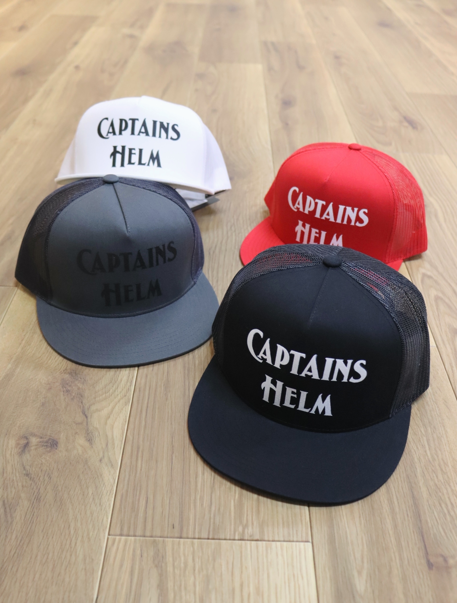 CAPTAINS HELM　　　「#LOGO MESH CAP」 　5パネル メッシュキャップ