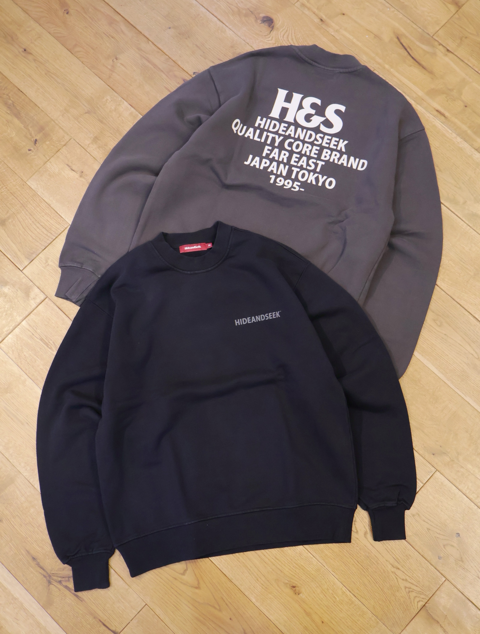 Hide and Seek　「H&S Sweat Shirt (24AW）」　ガーメントダイ クルーネックスウェット
