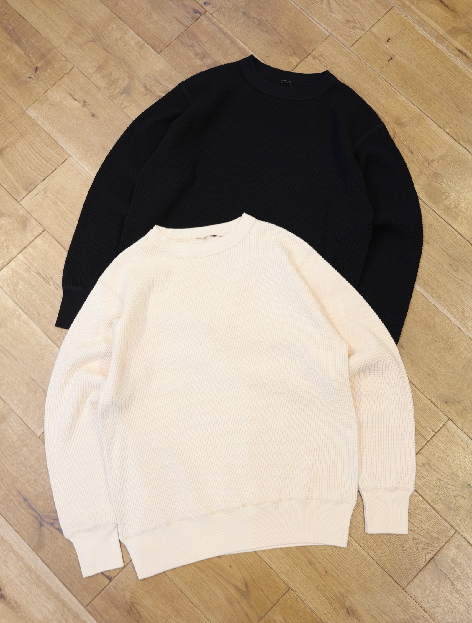 MASSES　　「WAFFLE SWEAT CREW」　　ワッフル クルーネックシャツ