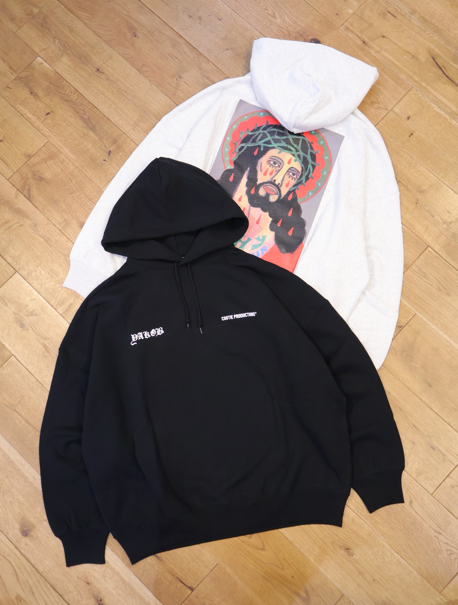 COOTIE　「Print Sweat Hoodie (LOVE THY NEIGHBOUR)」　スウェットフーディー