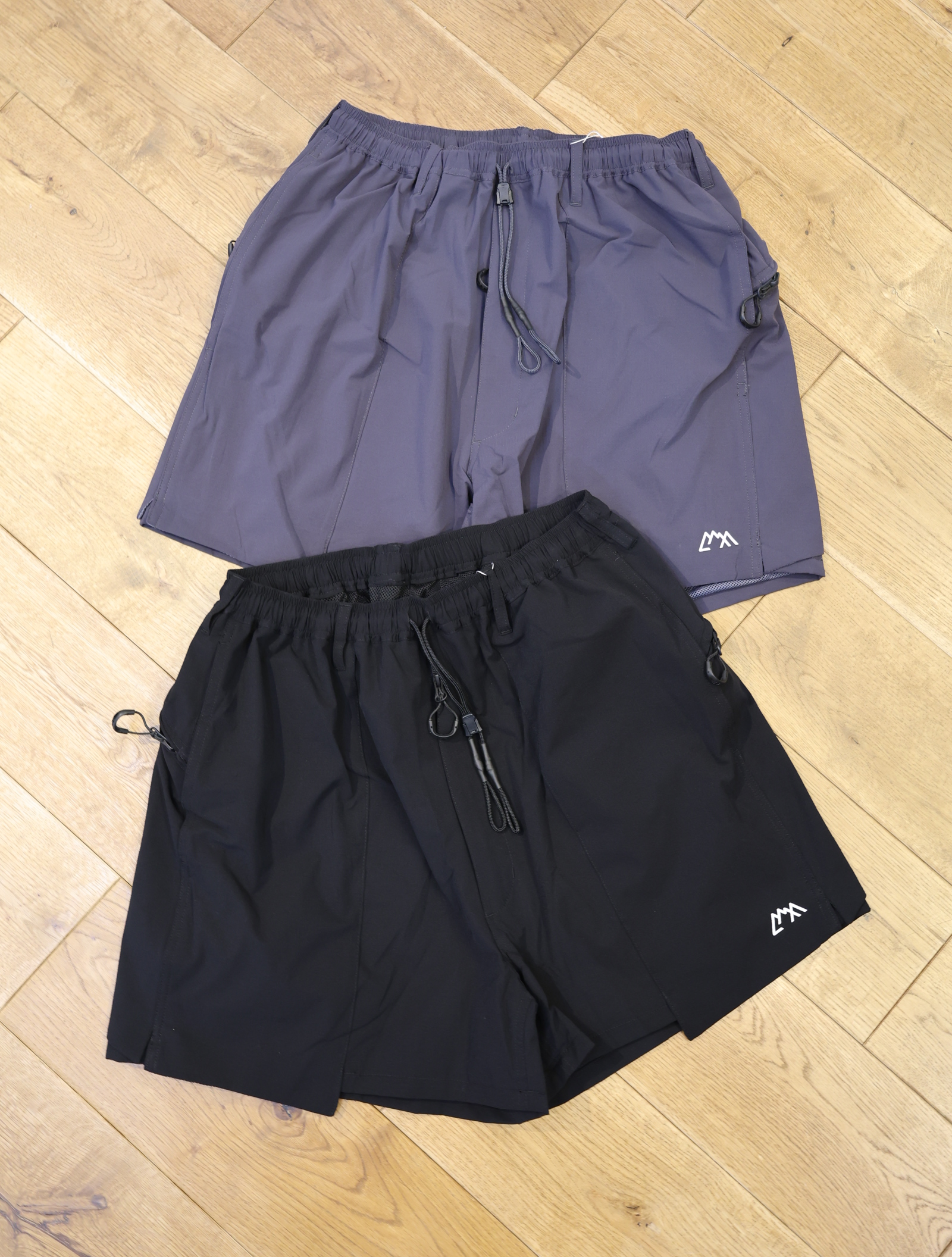CMF OUTDOOR GARMENT　　　「BUG SHORTS」　　ナイロンショーツ