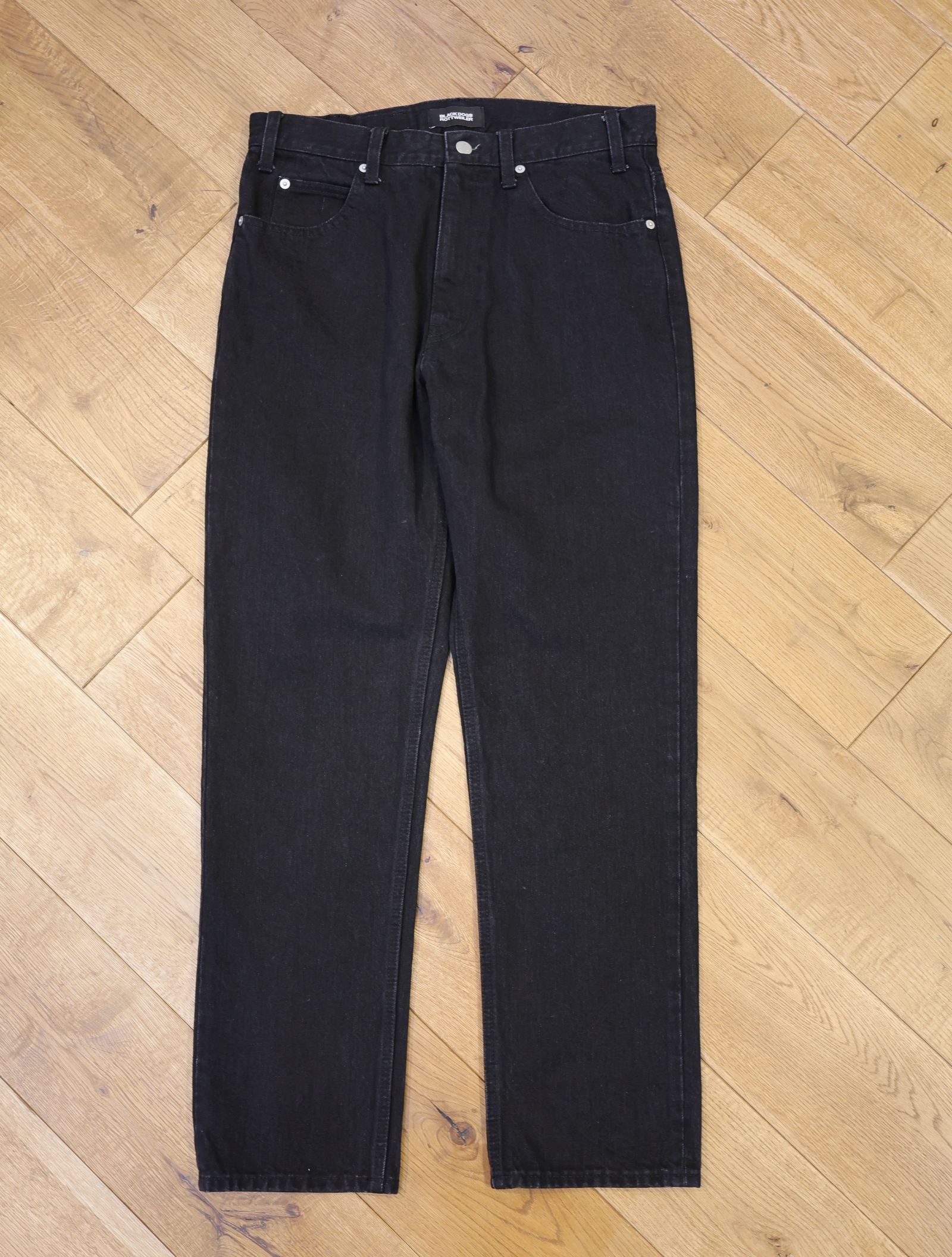 ROTTWEILER 　　「R9 05 DENIM PANTS」 　スリム デニムパンツ