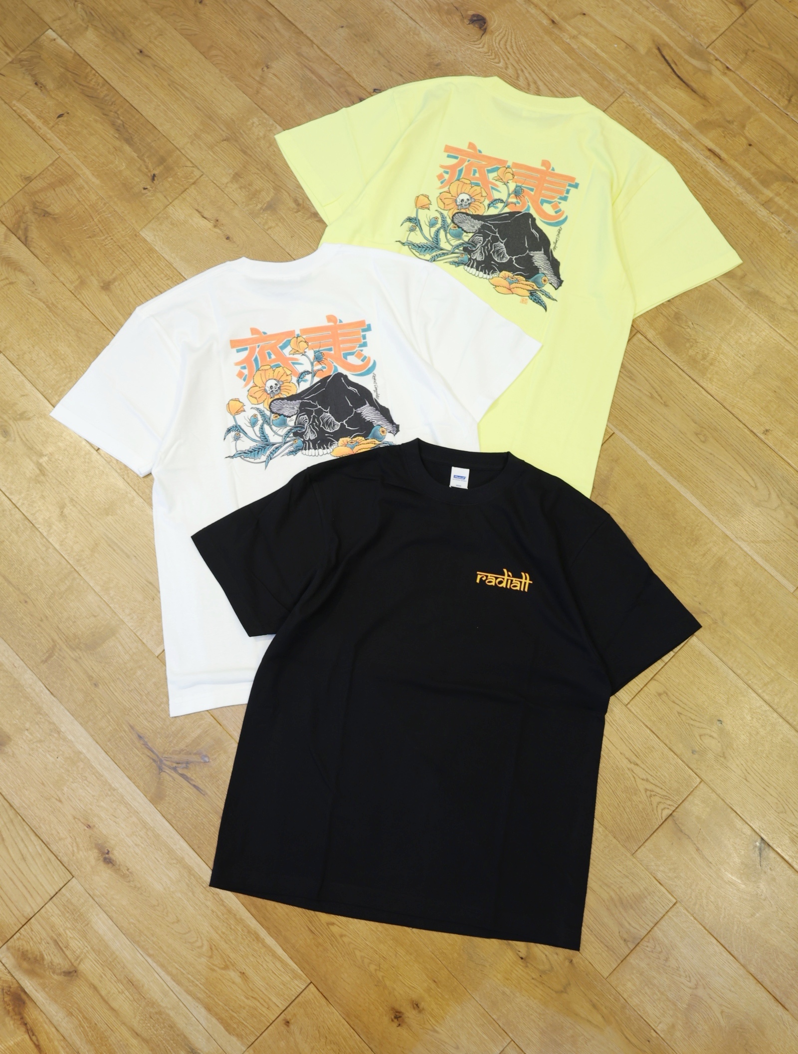 RADIALL 　「HALLUCINATION - CREW NECK T-SHIRT S/S」　プリントティーシャツ