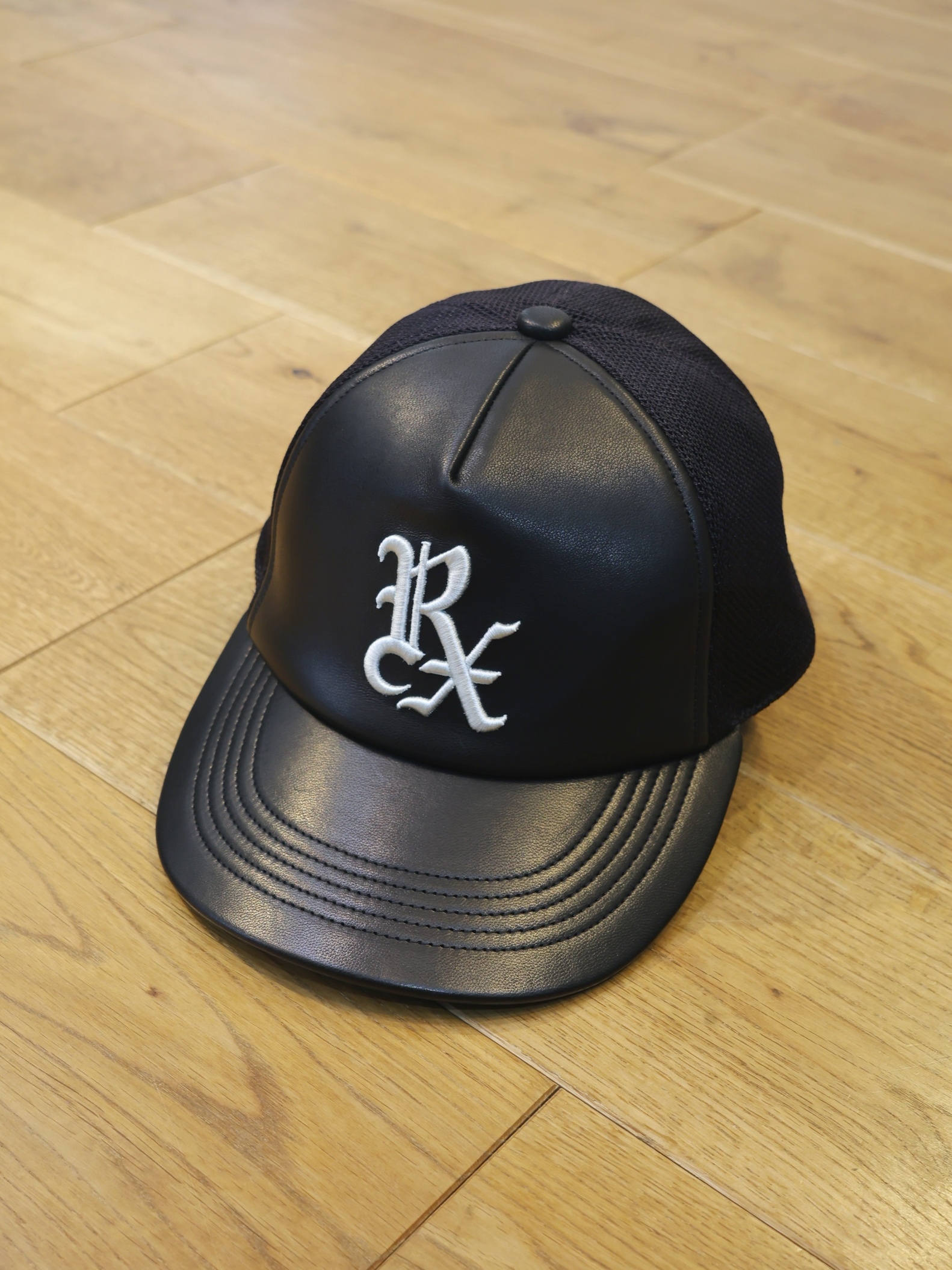 ANTIDOTE BUYERS CLUB　　「Sheep Leather 5 Panel Mesh Cap」　　5パネル メッシュキャップ