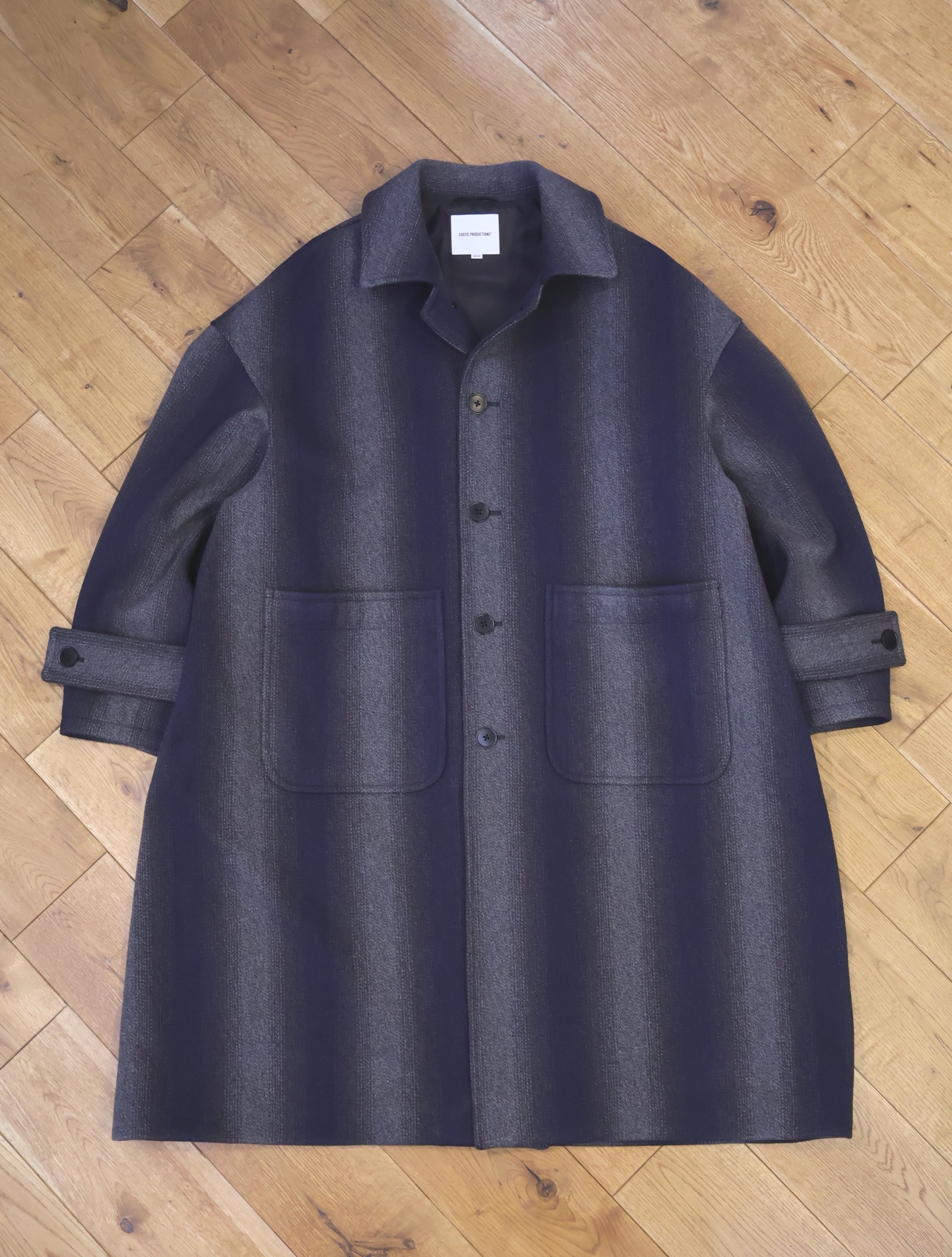 COOTIE　「Ombre Stripe Wool Balmacaan Coat」　オンブレストライプ バルマカーンコート