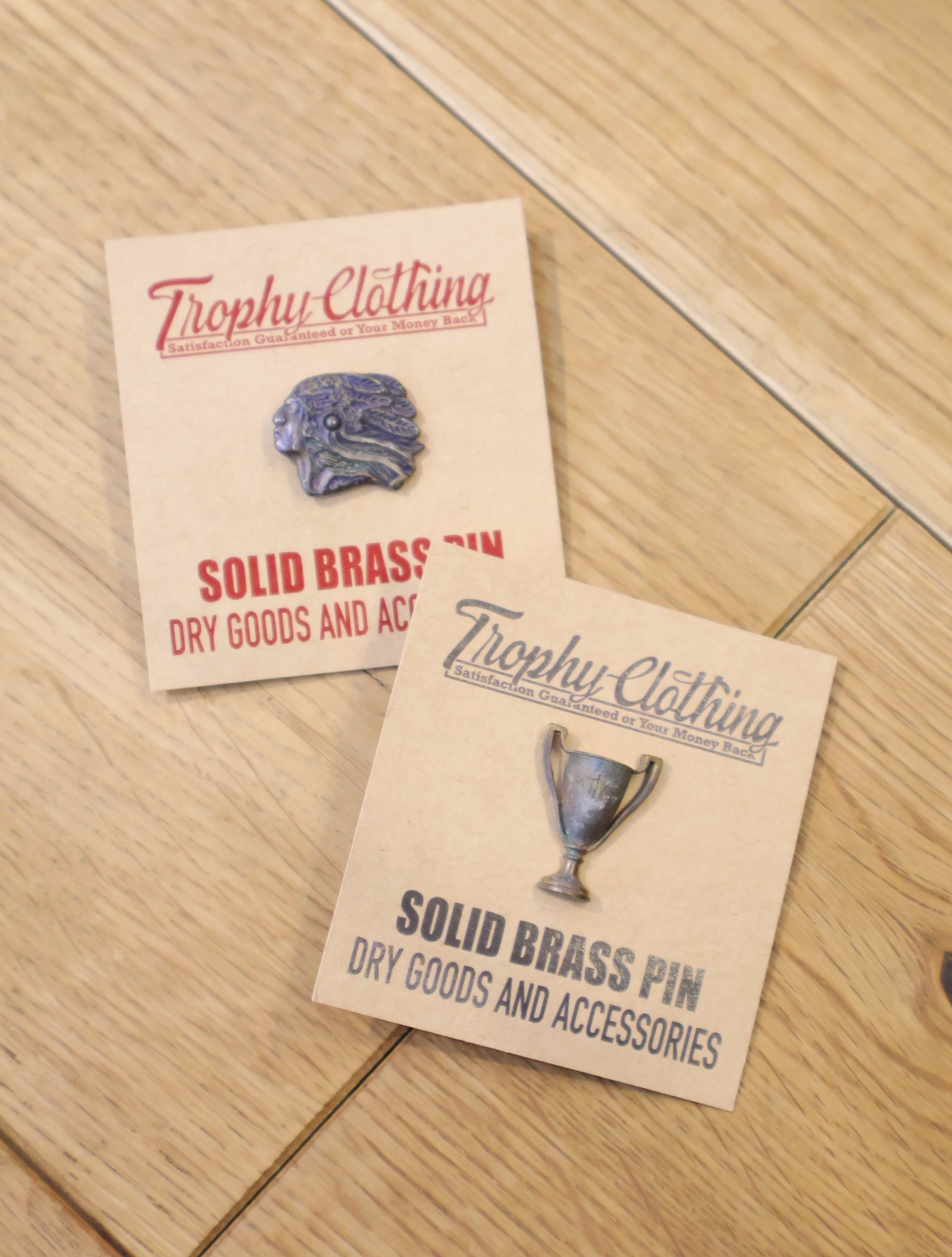 TROPHY CLOTHING　　「Brass Pins」　　BRASS製 ピンズ