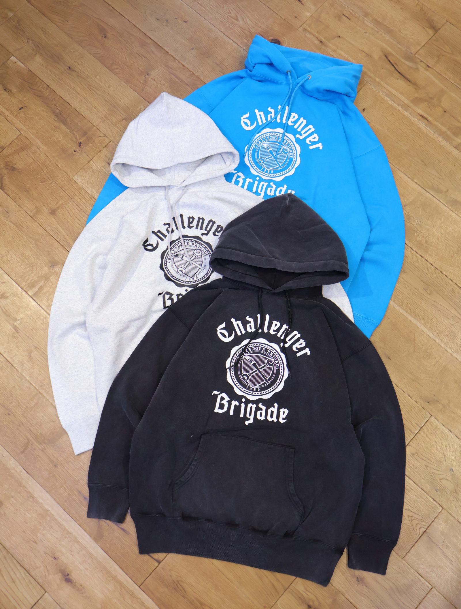 CHALLENGER  　「COLLEGE HOODIE」　スウェットフーディー