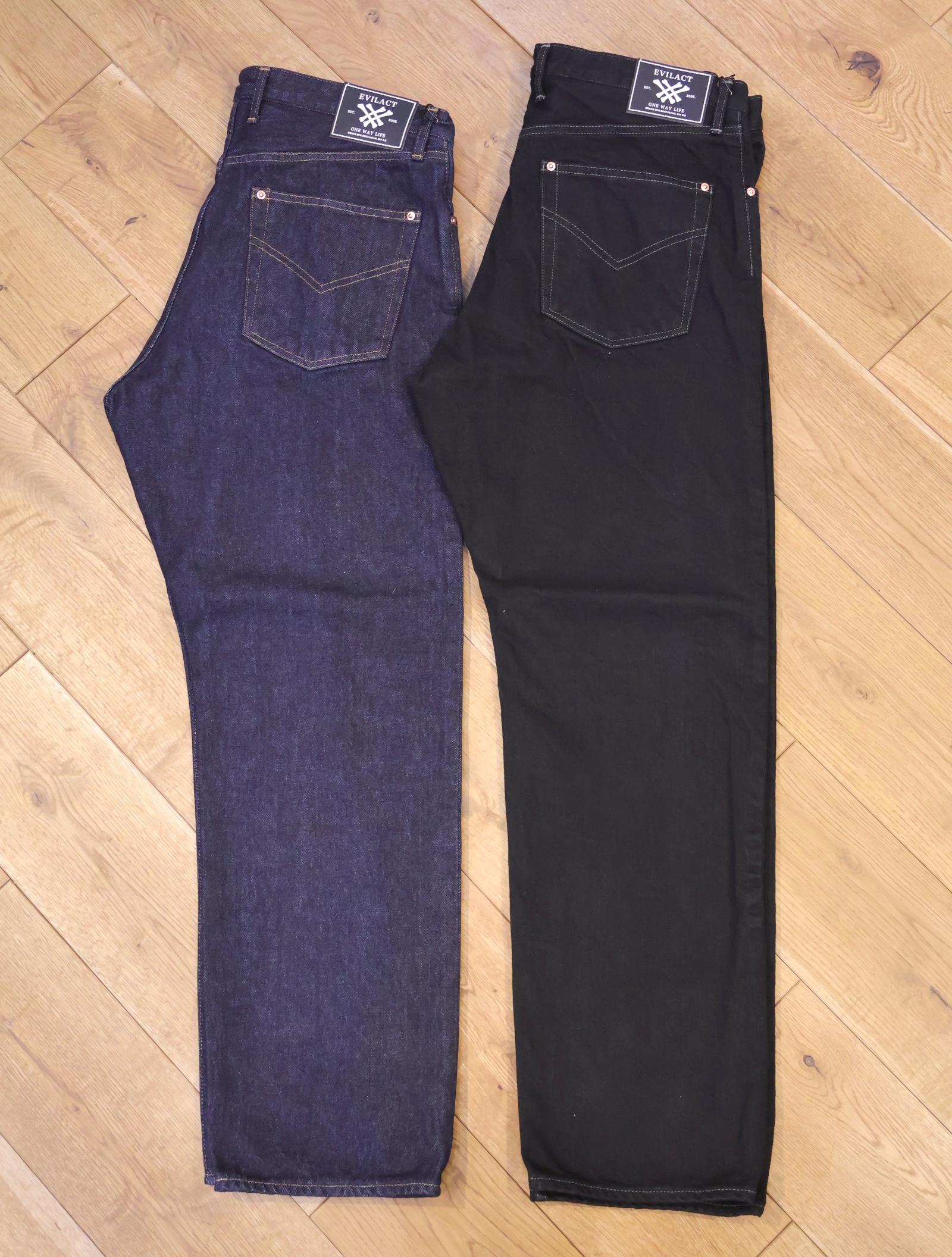 EVILACT 　「MID DENIM」　デニムパンツ