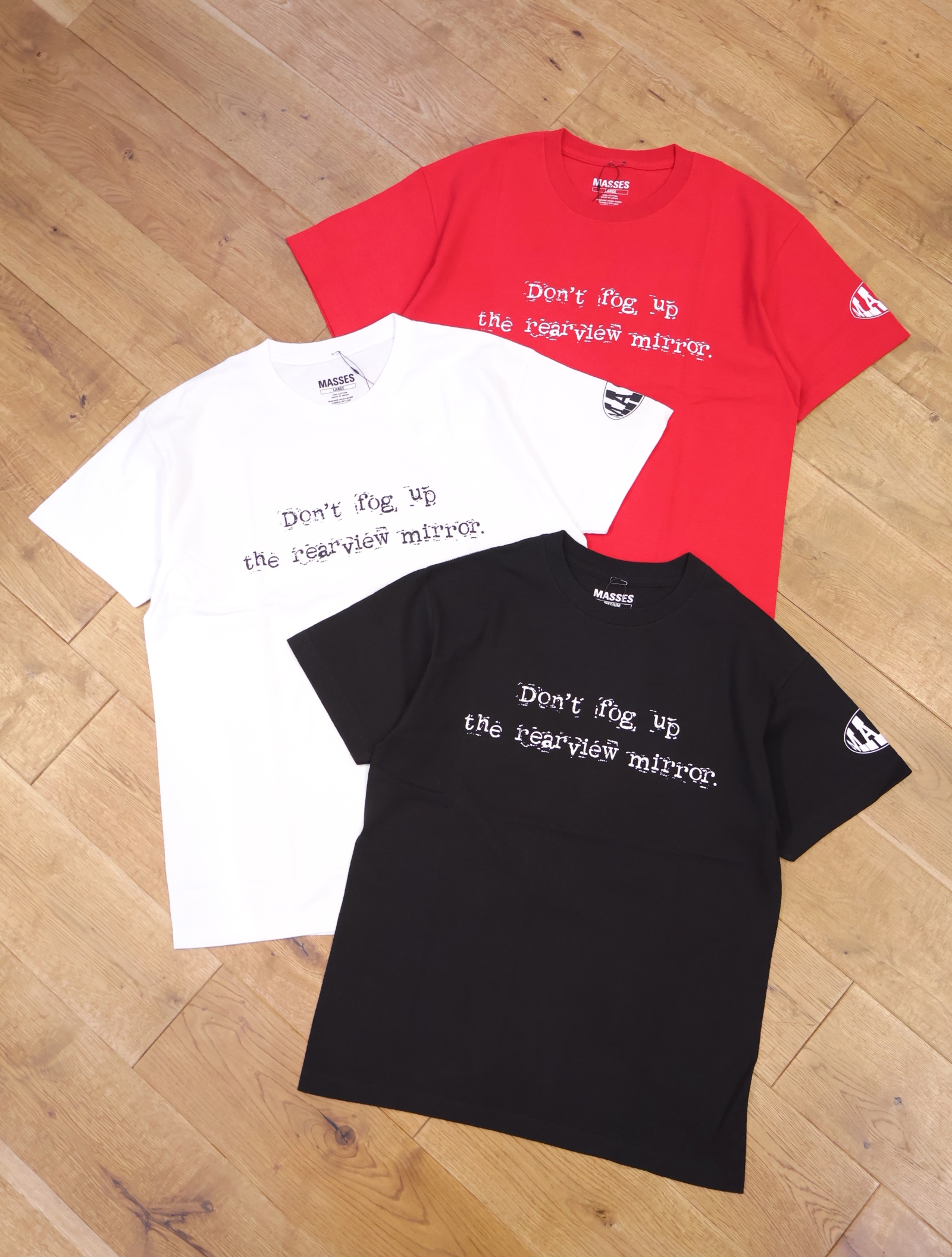 MASSES　　「T-SHIRT TYPE WRITER」　　プリントティーシャツ