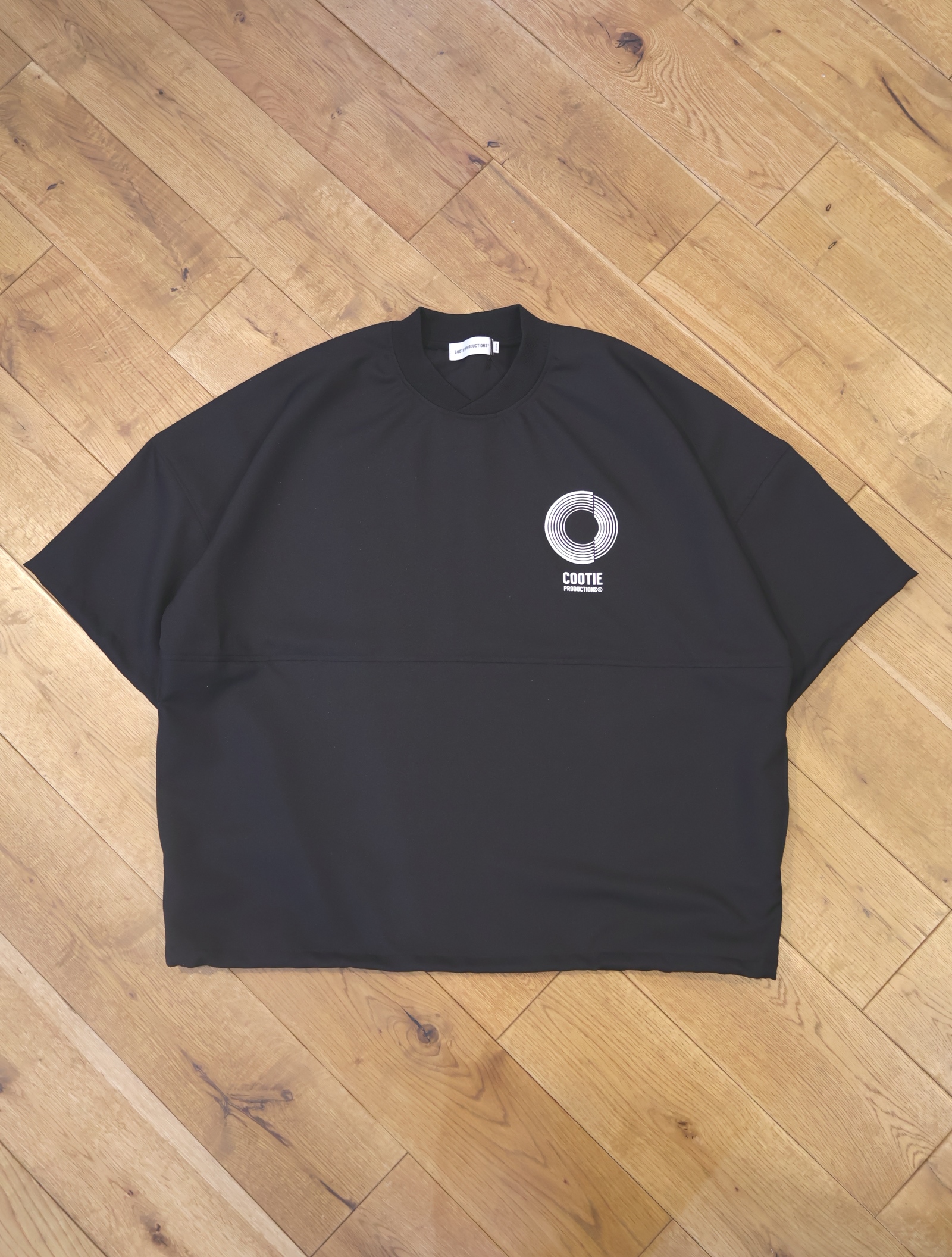 COOTIE　「Polyester Twill S/S Football Top」　フットボールシャツ
