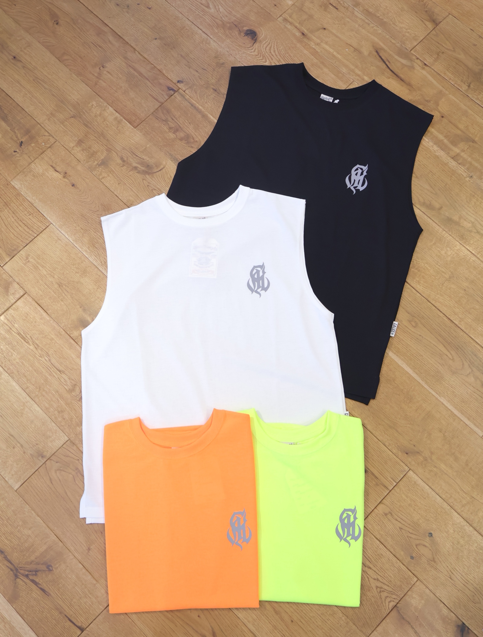 CALEE　　「MULTI FUNCTION LOGO N/S TEE」　　ノースリーブティーシャツ