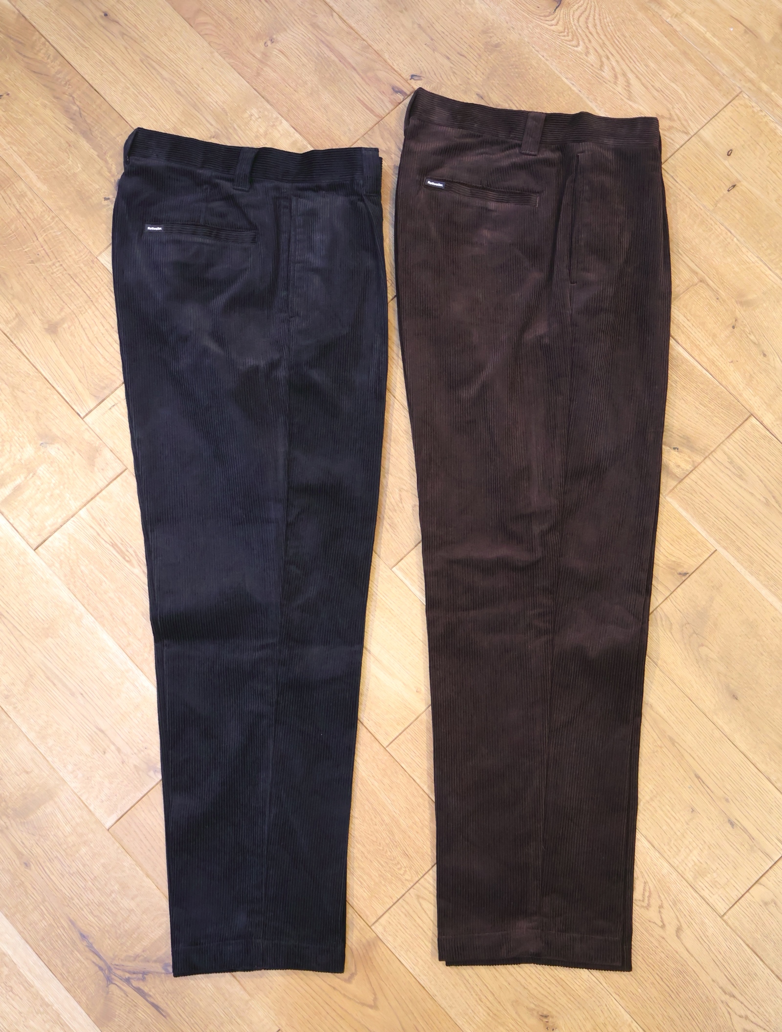 ROTTWEILER　「R9 CORDUROY PANTS」 　1タックコーデュロイパンツ