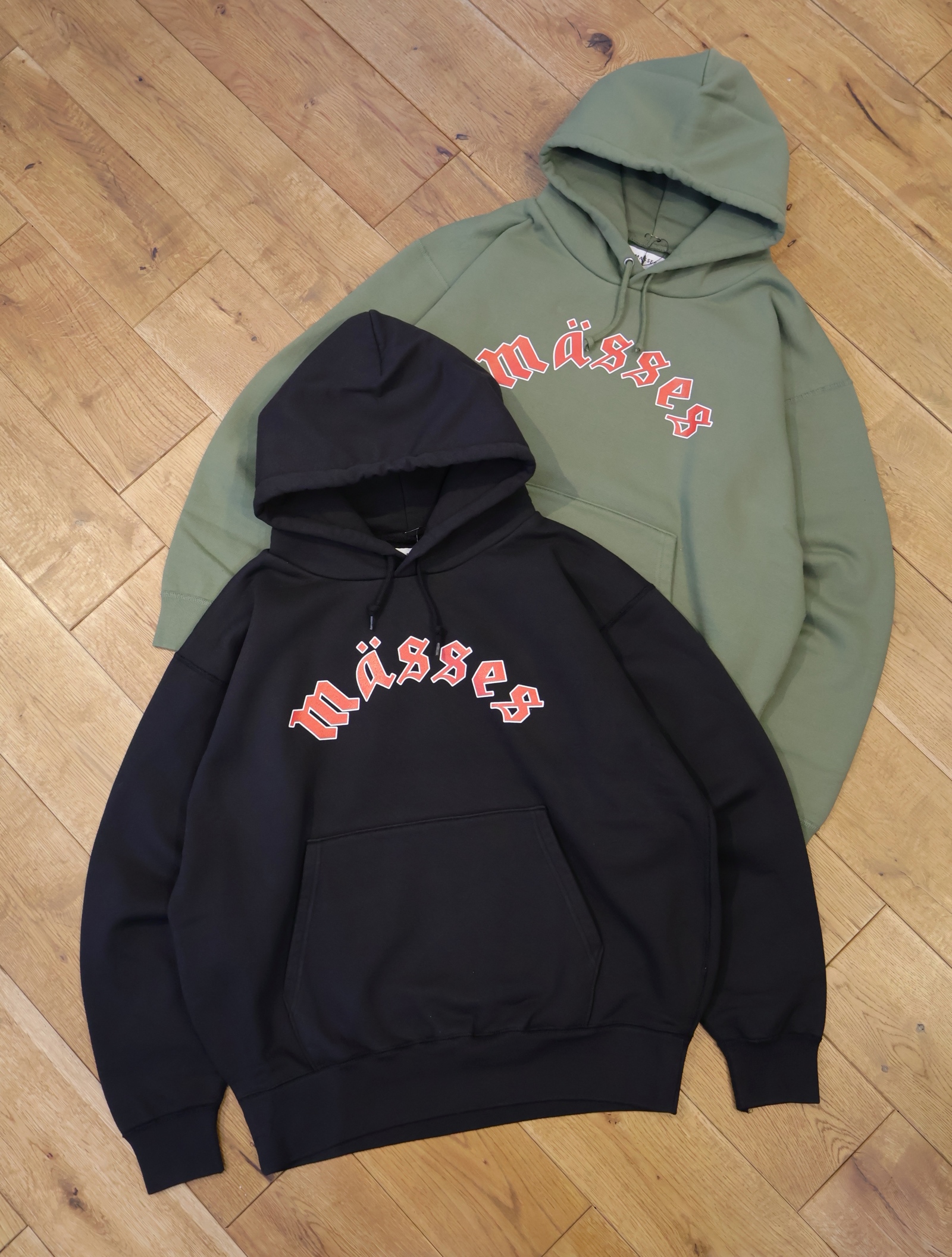 MASSES　  「SWEAT HOODED METAL」   プルオーバーフーディー