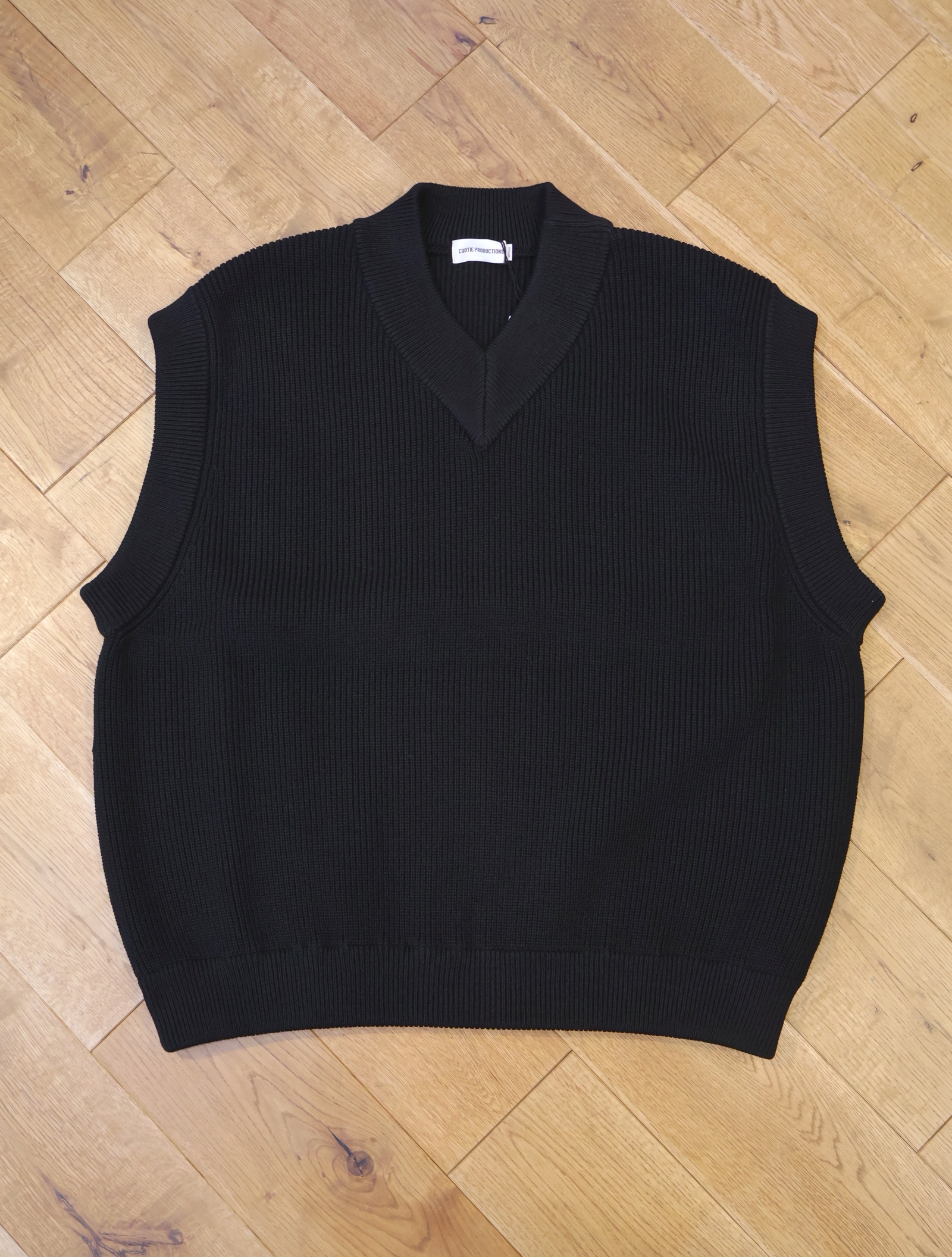 COOTIE 　　「Rib Stitch Tilden Knit Vest」　チルデンニットベスト