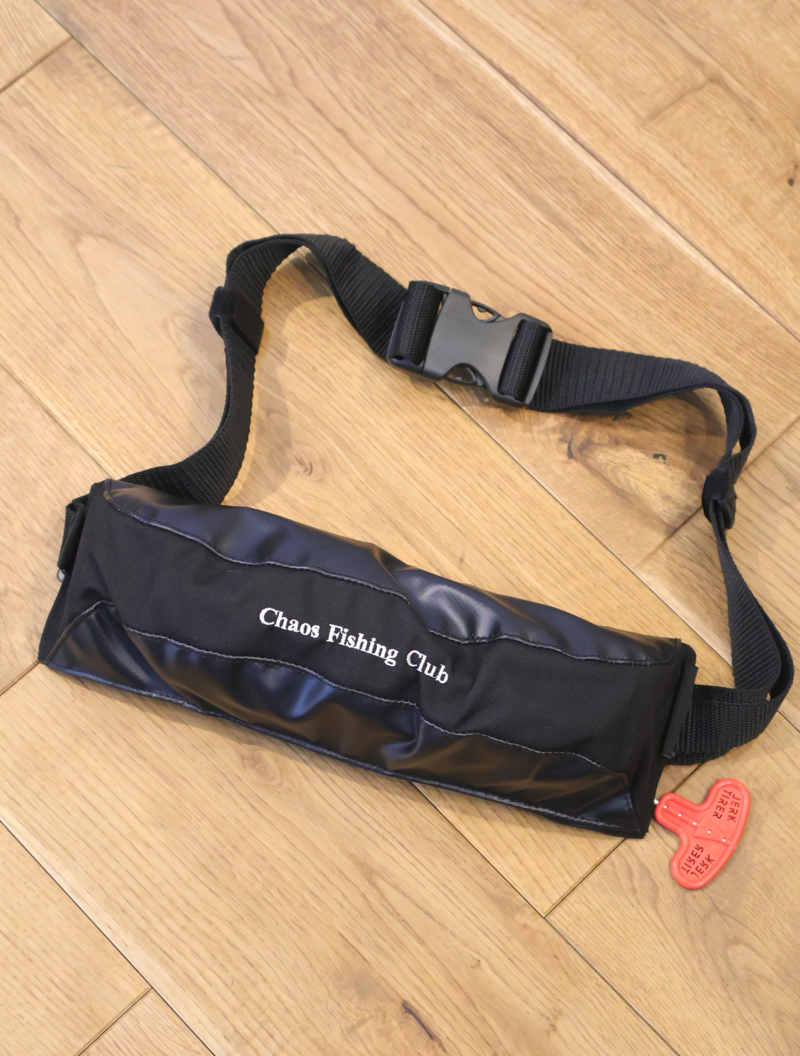 Chaos Fishing Club × Bluestorm　「 Logo Life Jacket 」　ライフジャケット
