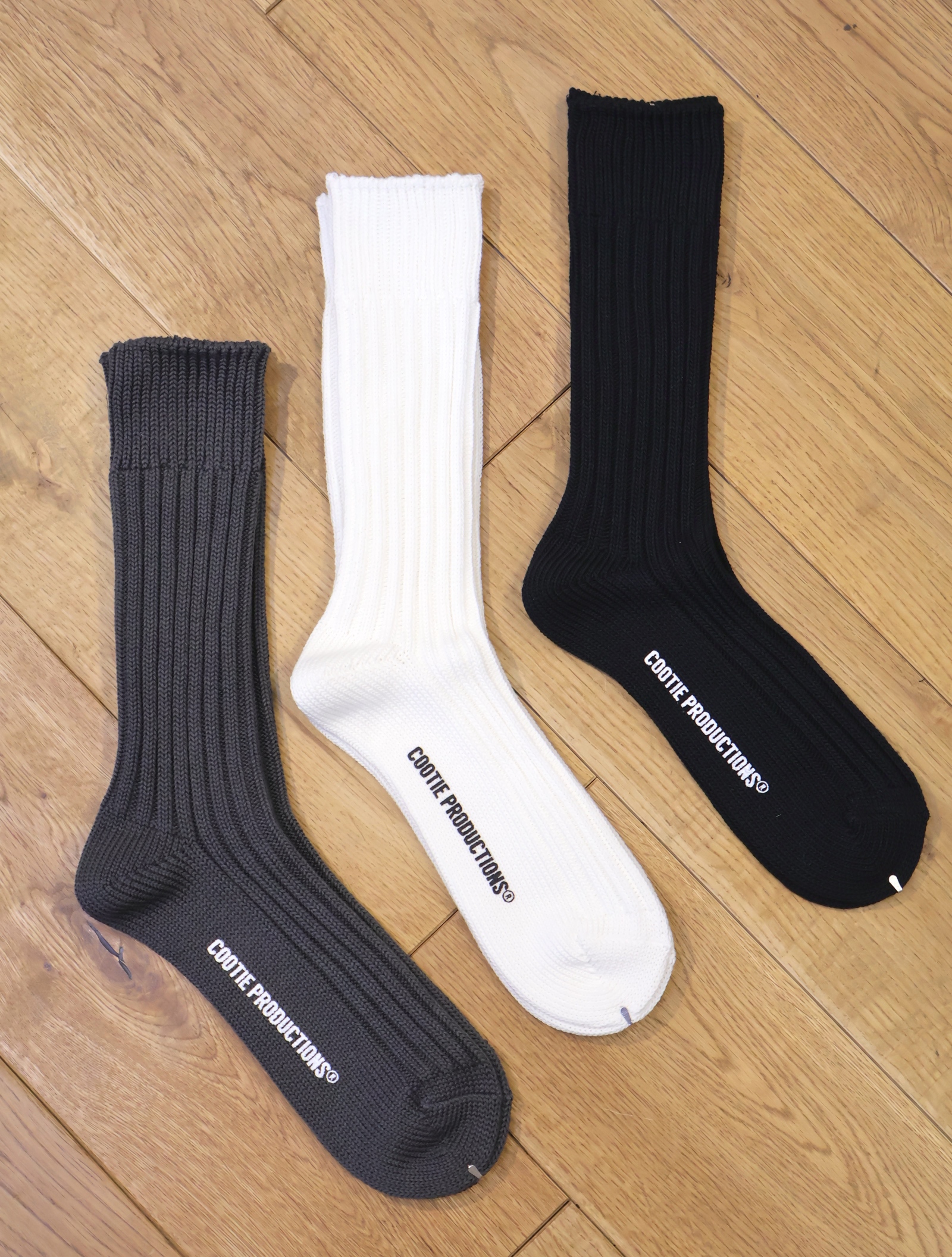 COOTIE　  「Raza Lowgauge Middle Socks」　　ローゲージソックス