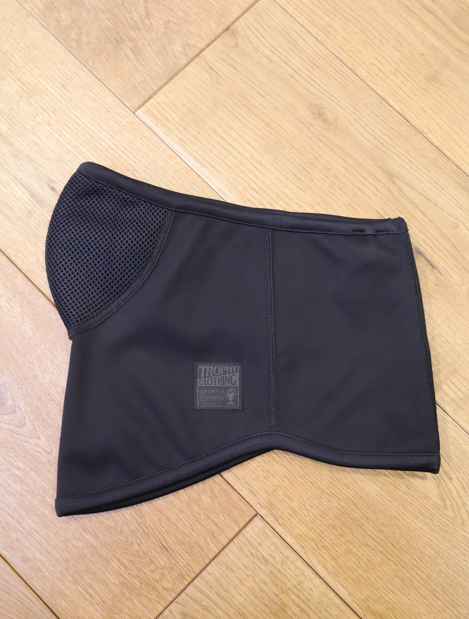 TROPHY CLOTHING　　「"MONOCHROME" Wind Guard Neck Warmer」　　ネックウォーマー
